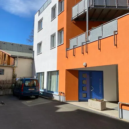 Fewo Roland Ranft Direkt Am Kurpark Barrierearm 60Qm Bad Elster Exterior foto