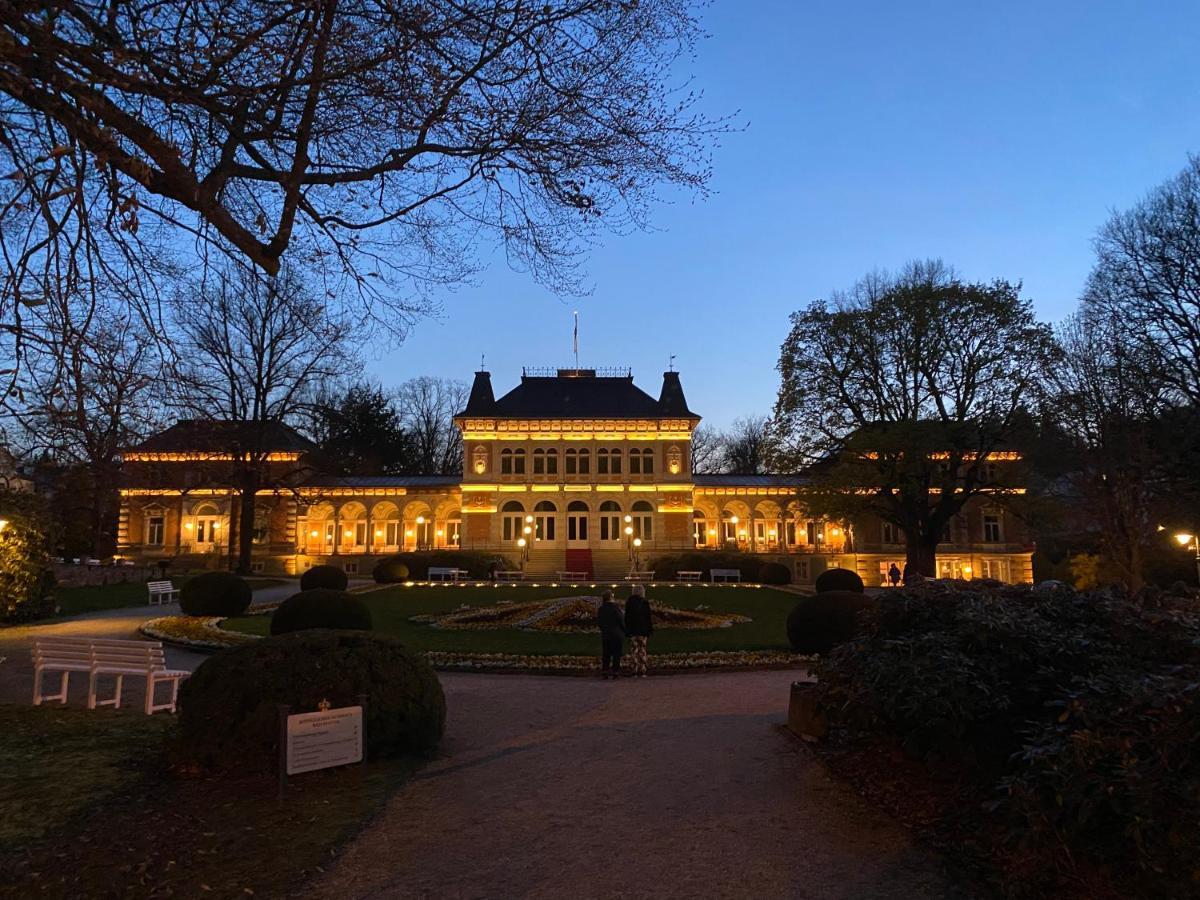 Apartment Roland Ranft Direkt Am Kurpark Barrierearm 60qm Bad Elster